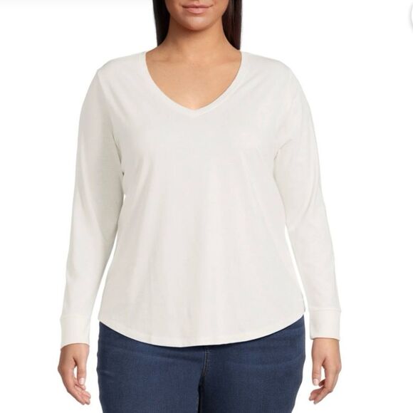 Terra & Sky Tops - Terra & Sky Long Sleeve V-Neck T-Shirt in Cream Women’s Size 2X